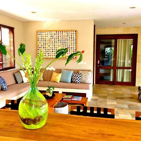 Indah Balangan Villa Jimbaran  Exterior photo
